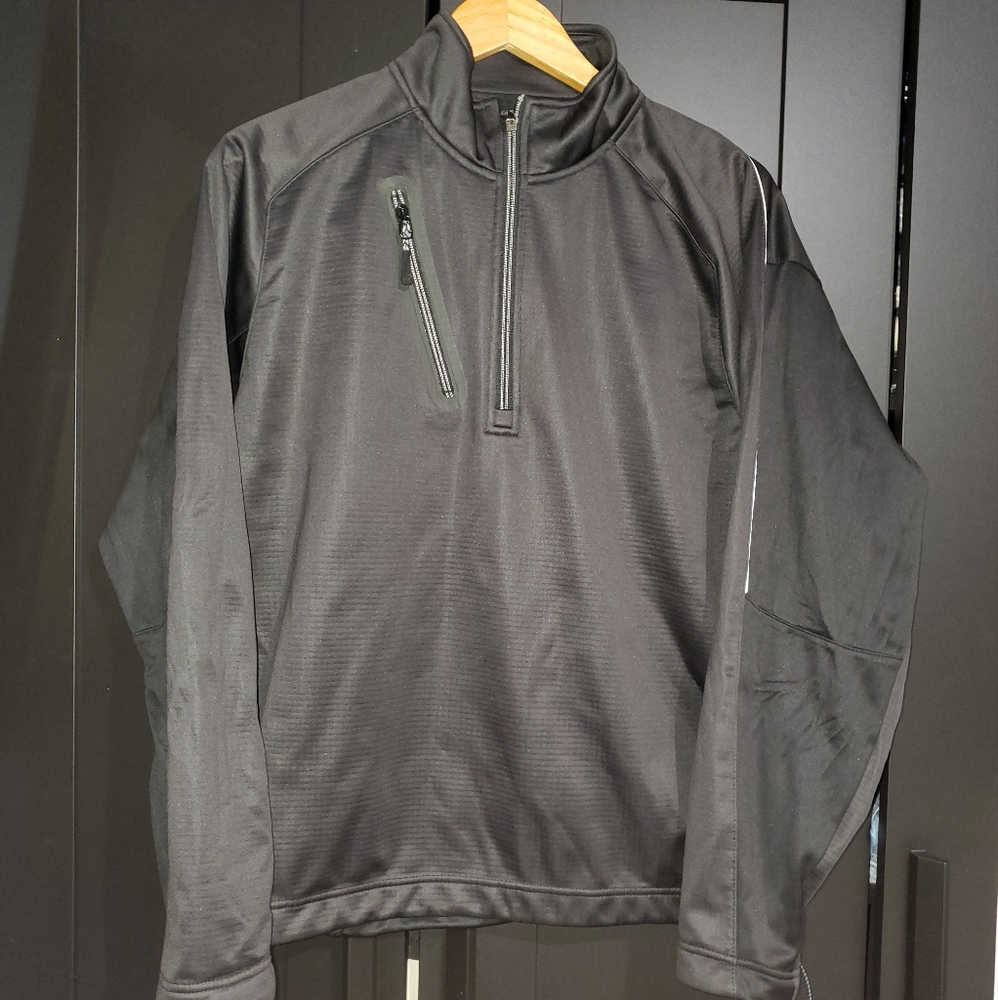 Zero restriction tour series jacket Medium